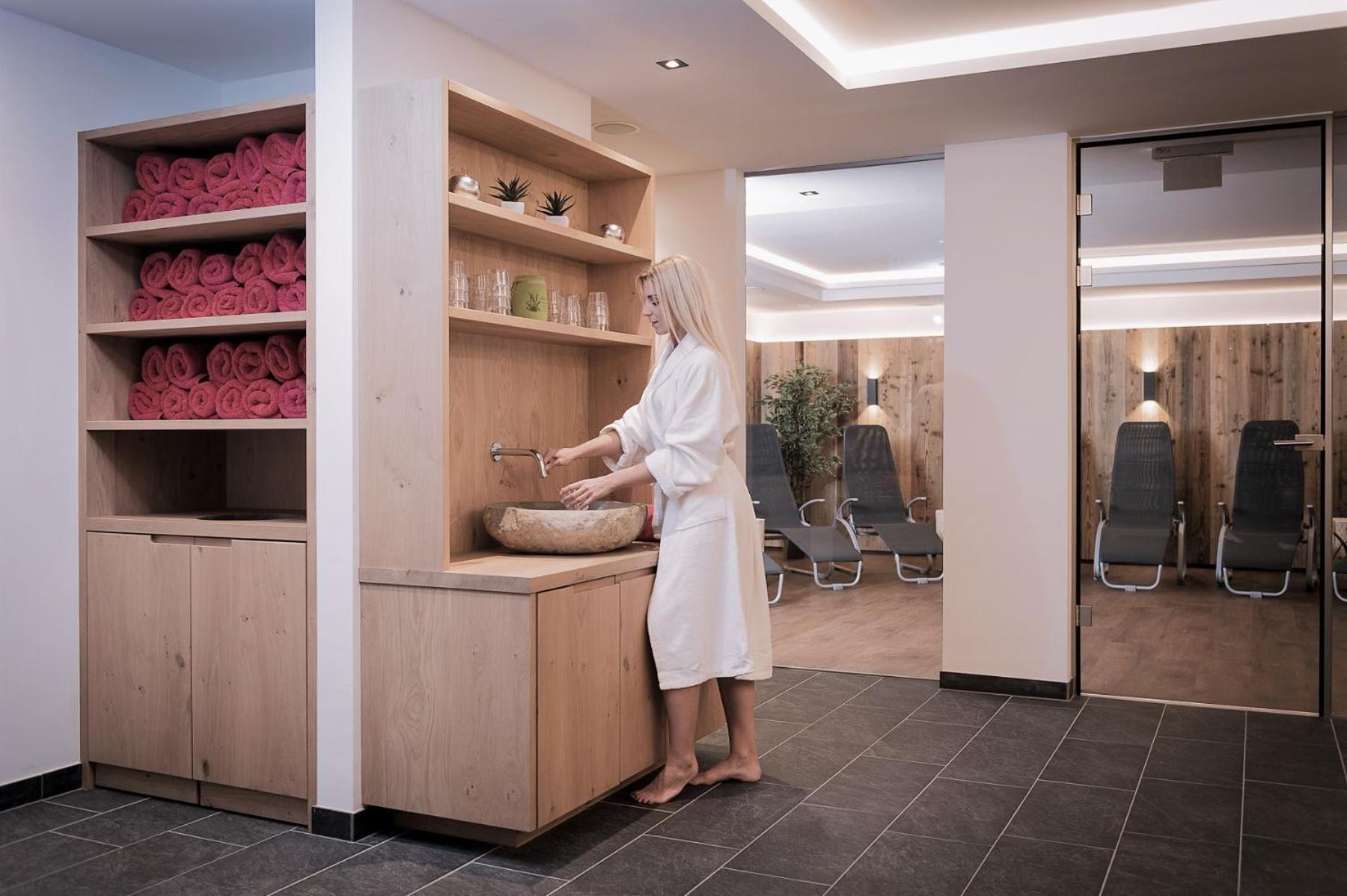 Appartement-Pension Kendlbacher กรอสซาร์ล ภายนอก รูปภาพ