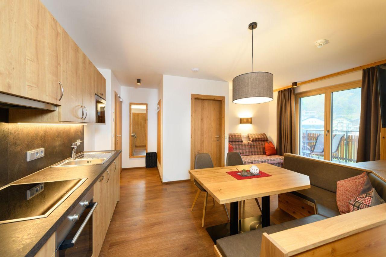 Appartement-Pension Kendlbacher กรอสซาร์ล ภายนอก รูปภาพ