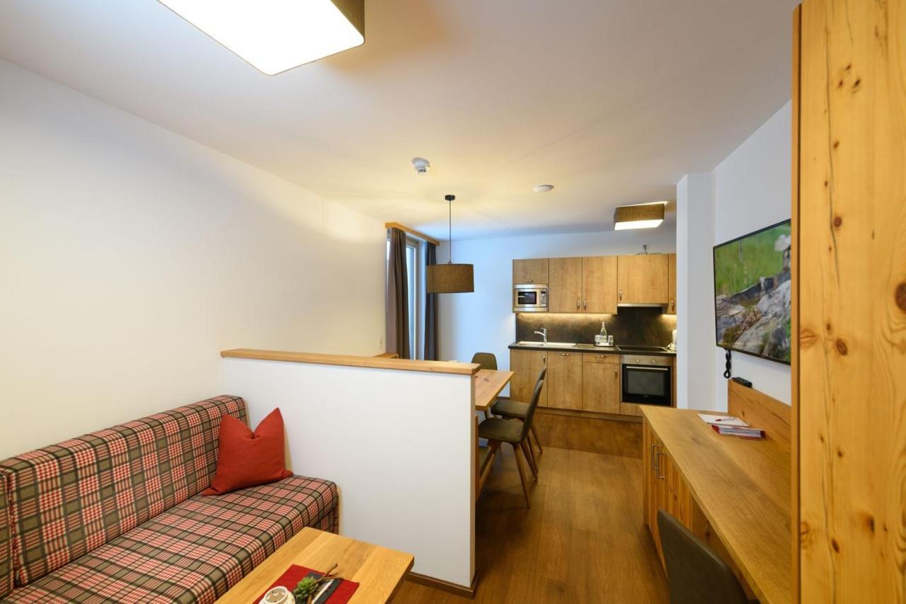 Appartement-Pension Kendlbacher กรอสซาร์ล ภายนอก รูปภาพ